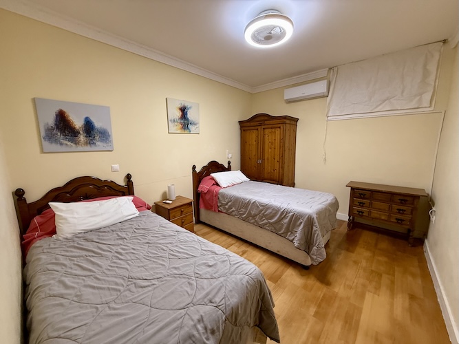 Twin Single bedroom, usually for children